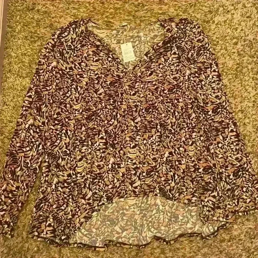 Brand New Cato Gold and‎ Black Blouse Size XL #2214 - Picture 2 of 4